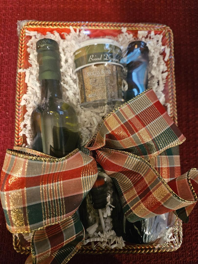 Holiday Indulgence Gift Basket
